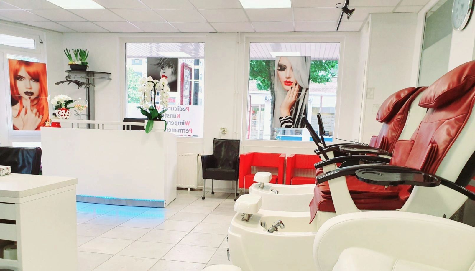 MK Nails Oss Nagelstudio, Schoonheidssalon, Nagelsalon